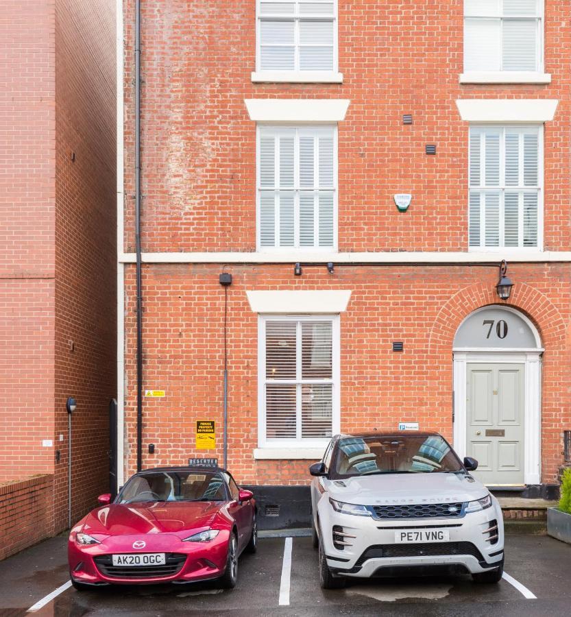 The Shirt Factory Apartments Warrington  Bilik gambar